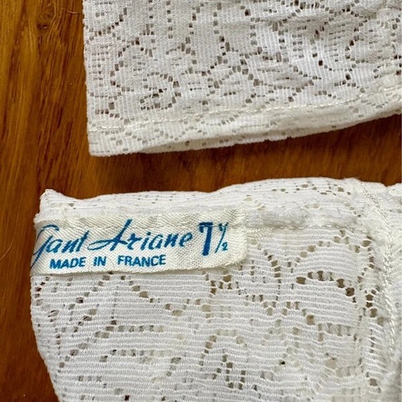 Gant White Lace Gloves - Picture 2 of 2